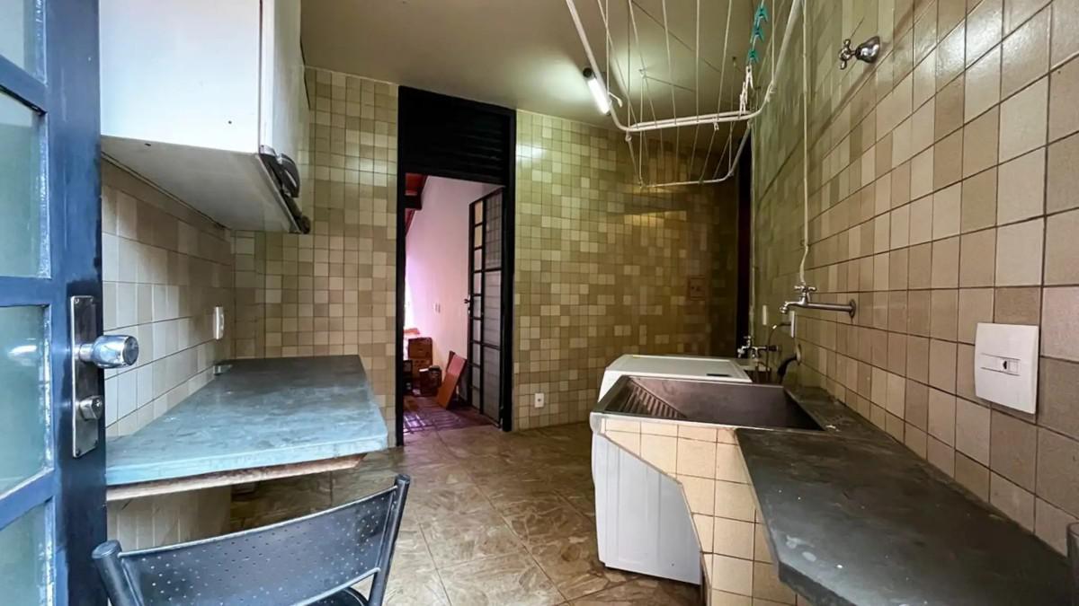 Casa, São Luiz (pampulha), 5 Quartos, 11 Vagas, 4 Suítes
