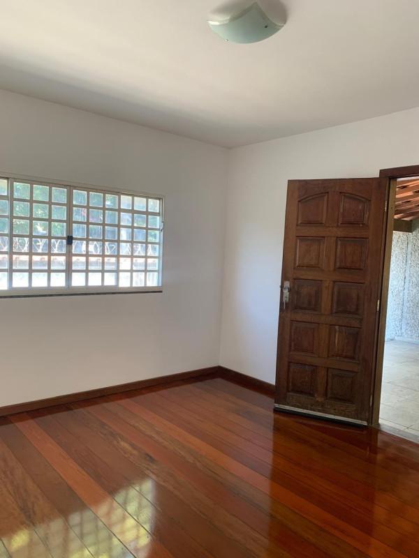 Casa, Alípio de Melo, 4 Quartos, 4 Vagas, 2 Suítes