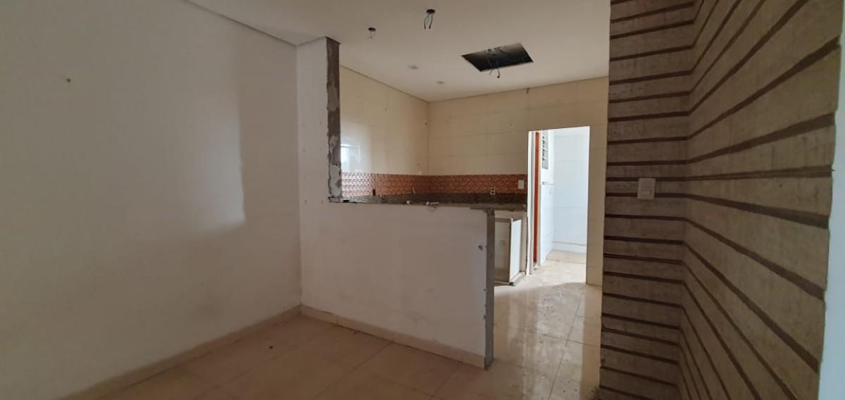 Casa Comercial, Pindorama, 2 Quartos, 0 Vaga, 1 Suíte