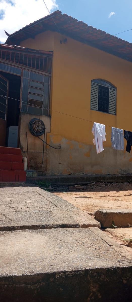 Casa, Céu Azul, 2 Quartos, 0 Vaga