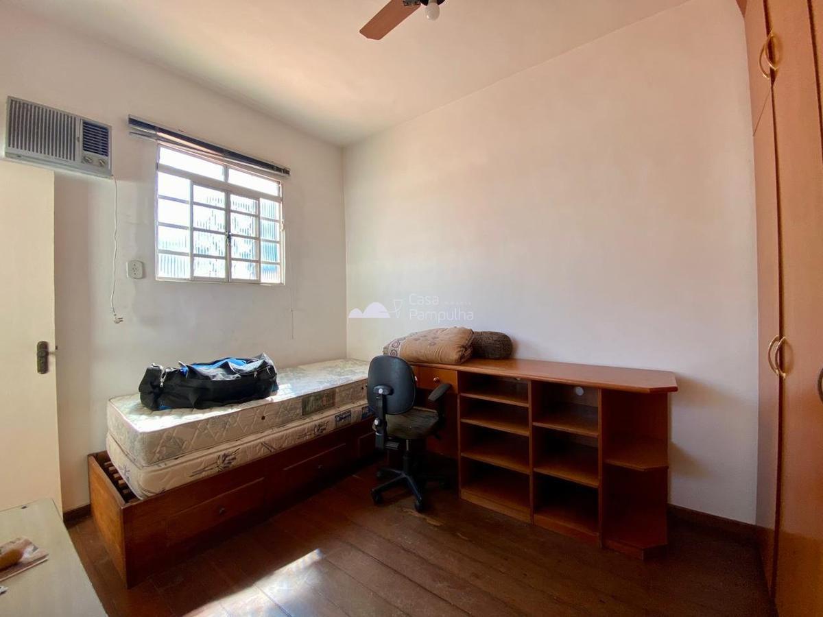 Casa, Itapoã, 3 Quartos, 4 Vagas, 1 Suíte