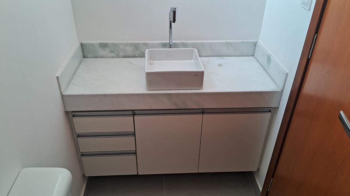 Apartamento, Sagrada Família, 2 Quartos, 2 Vagas, 1 Suíte