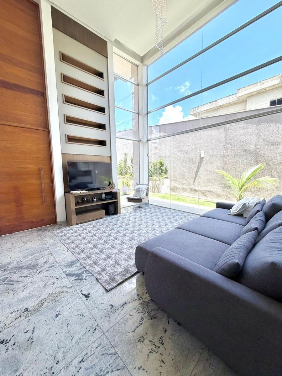 Casa, Trevo, 5 Quartos, 6 Vagas, 2 Suítes