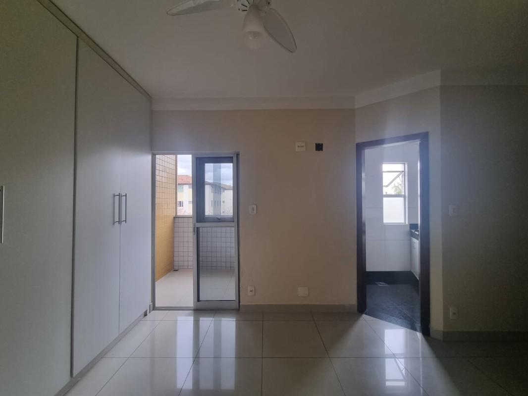 Cobertura, Jardim Riacho das Pedras, 3 Quartos, 2 Vagas, 1 Suíte