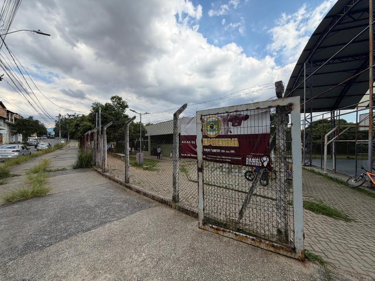 Lote, Tropical, 0 Quarto, 0 Vaga