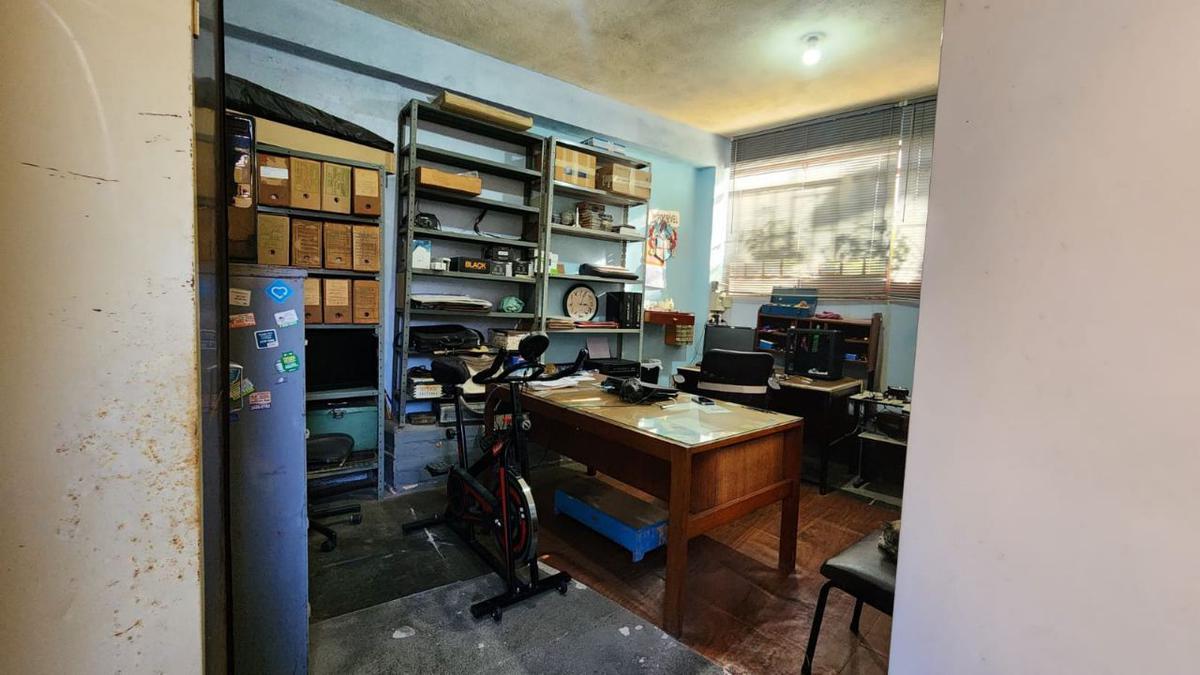 Casa, Horto, 8 Quartos, 3 Vagas, 3 Suítes