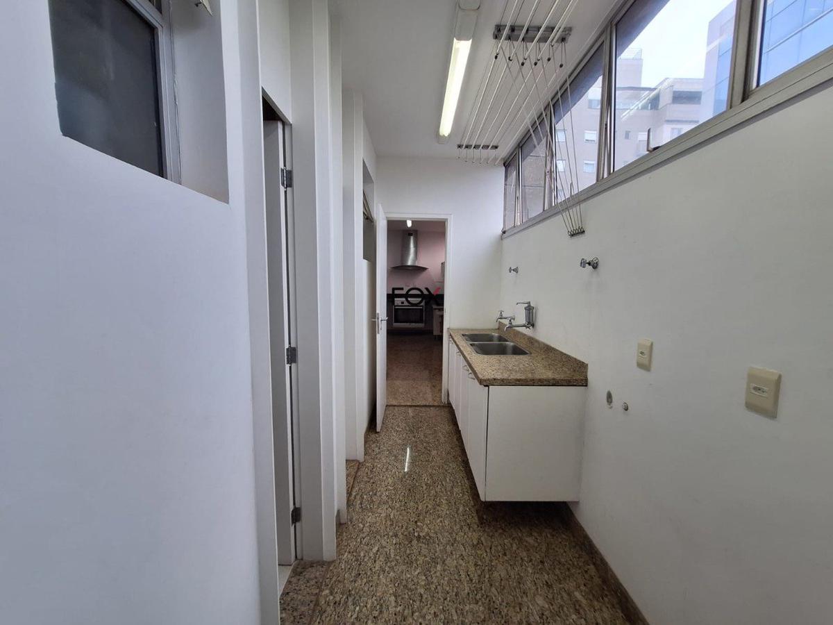 Cobertura, Savassi, 4 Quartos, 3 Vagas, 2 Suítes