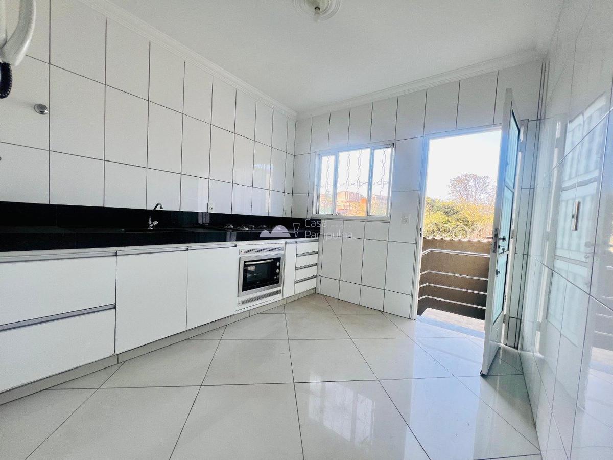 Casa, Céu Azul, 3 Quartos, 4 Vagas, 1 Suíte