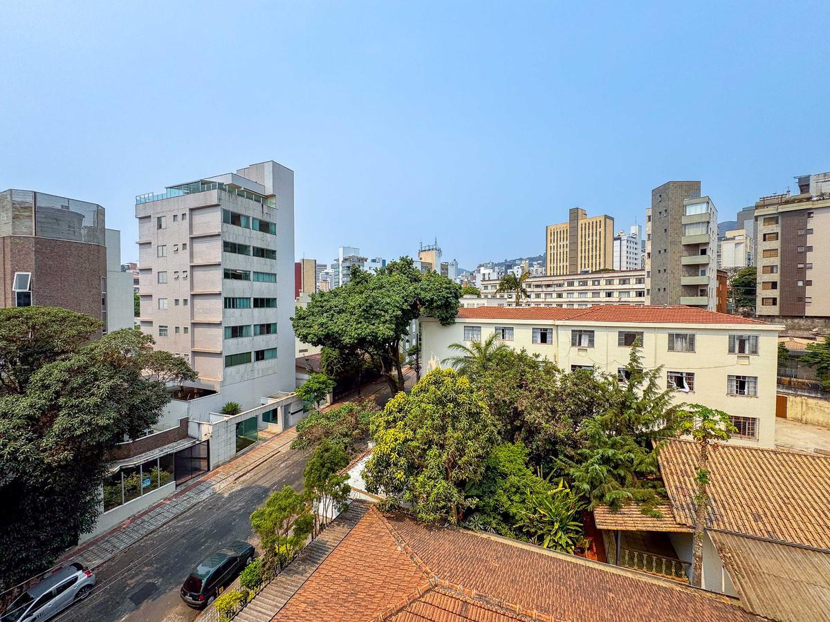 Cobertura, Carmo, 3 Quartos, 2 Vagas, 1 Suíte