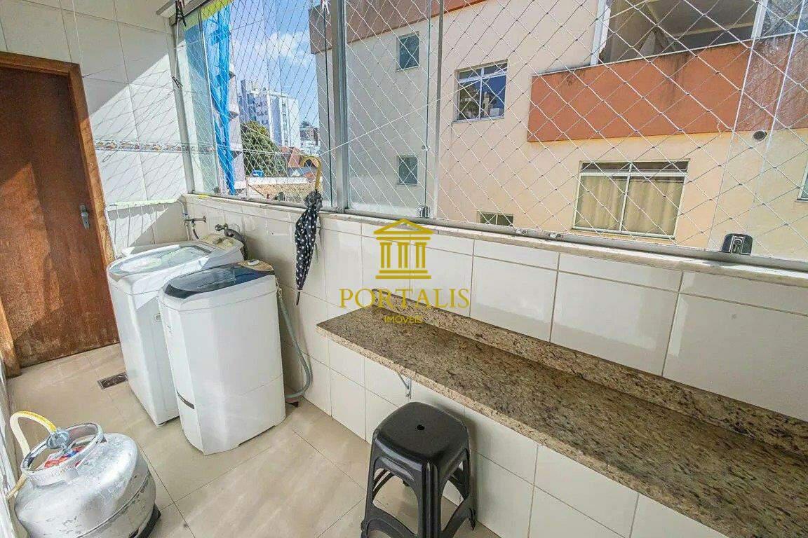 Apartamento, Castelo, 3 Quartos, 5 Vagas, 1 Suíte