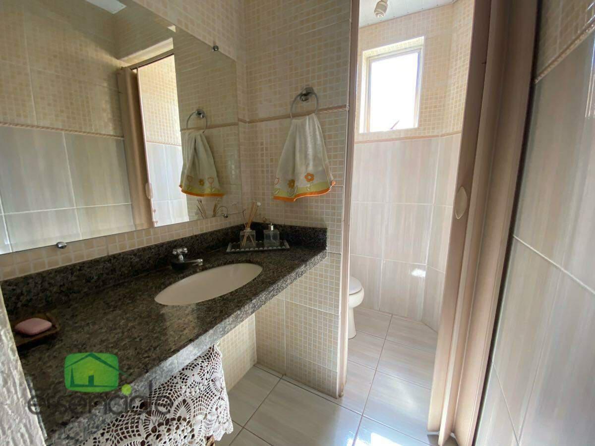 Casa, Novo Eldorado, 4 Quartos, 4 Vagas, 1 Suíte