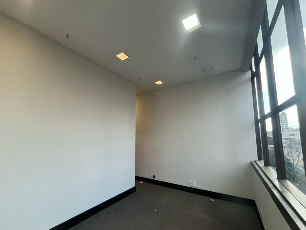 Sala, Barro Preto, 0 Quarto, 0 Vaga
