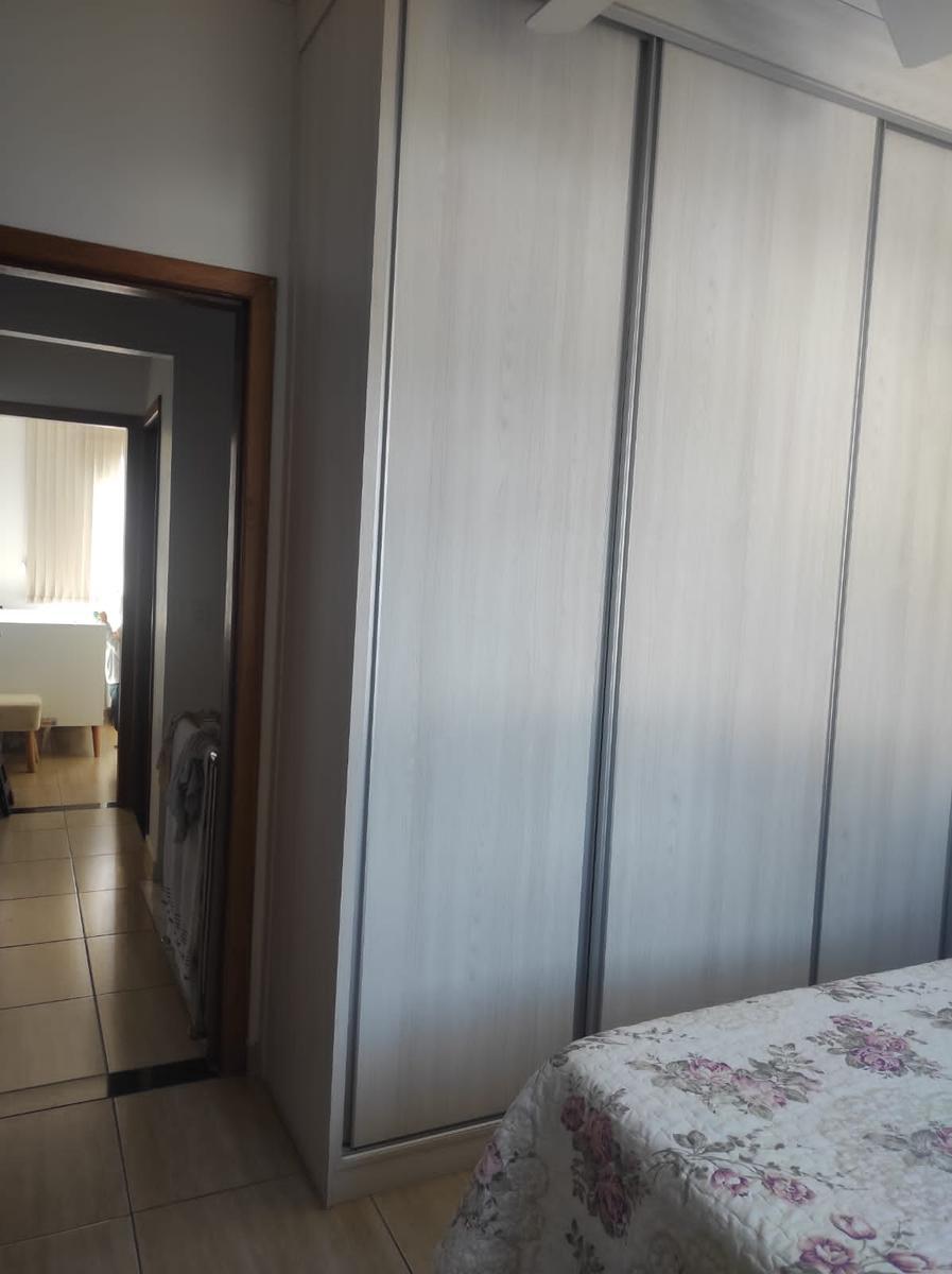 Casa, Vale das Amendoeiras, 2 Quartos, 1 Vaga
