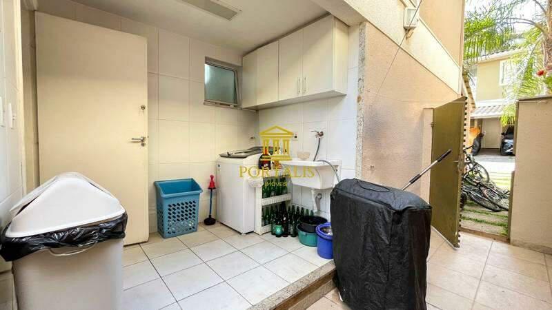 Casa, Buritis, 4 Quartos, 2 Vagas, 1 Suíte