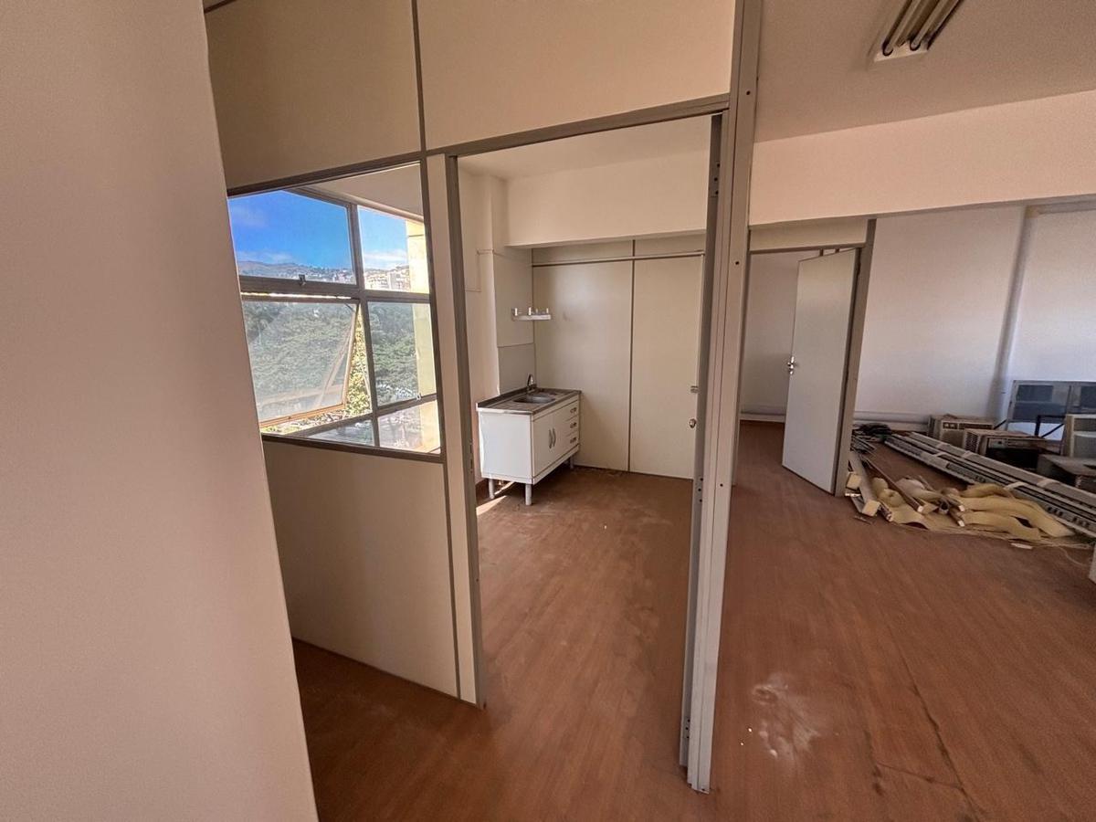 Sala, Santa Efigênia, 0 Quarto, 0 Vaga