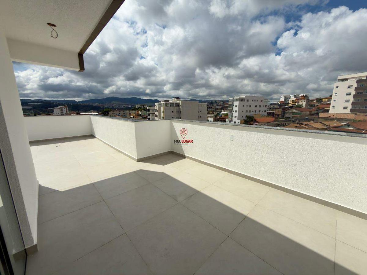 Cobertura, Jardim Industrial, 2 Quartos, 2 Vagas, 1 Suíte