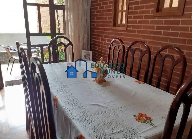 Casa, Serra, 4 Quartos, 3 Vagas, 1 Suíte