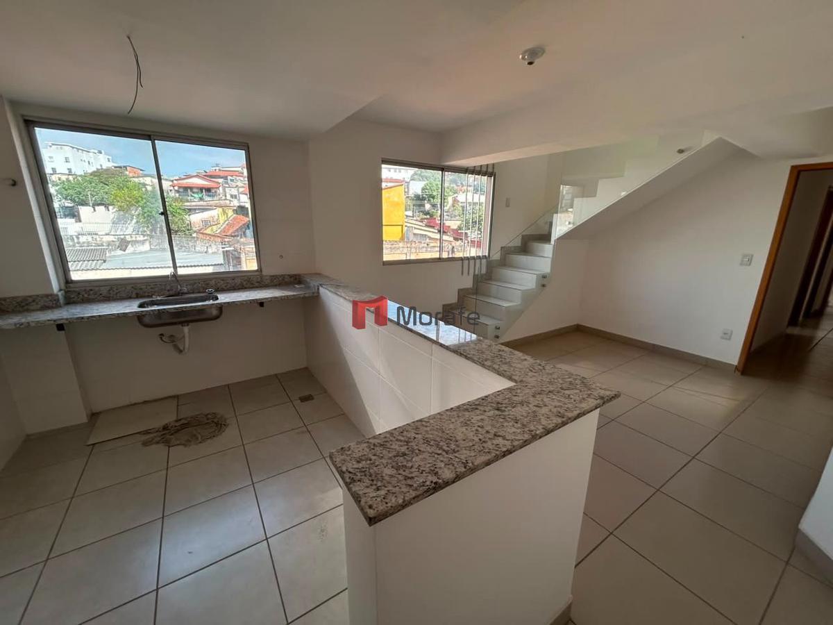Apartamento, Floresta, 3 Quartos, 2 Vagas, 1 Suíte