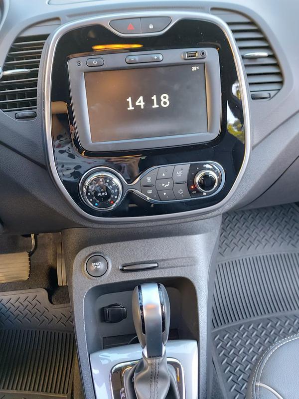 Renault Captur Intense 1.6 16v Flex 5p Aut.
