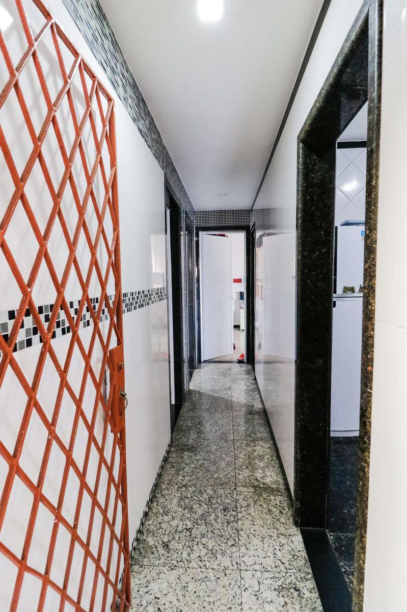 Casa, Sagrada Família, 4 Quartos, 5 Vagas, 1 Suíte