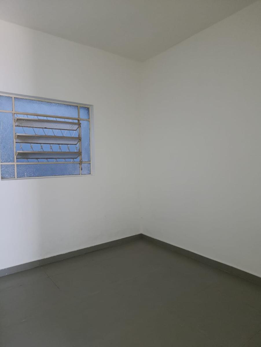 Casa, Jardim Montanhês, 4 Quartos, 2 Vagas, 1 Suíte