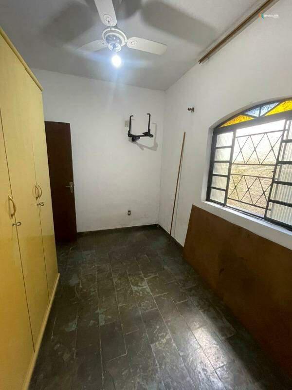 Casa, Quarenta e Dois, 3 Quartos, 3 Vagas