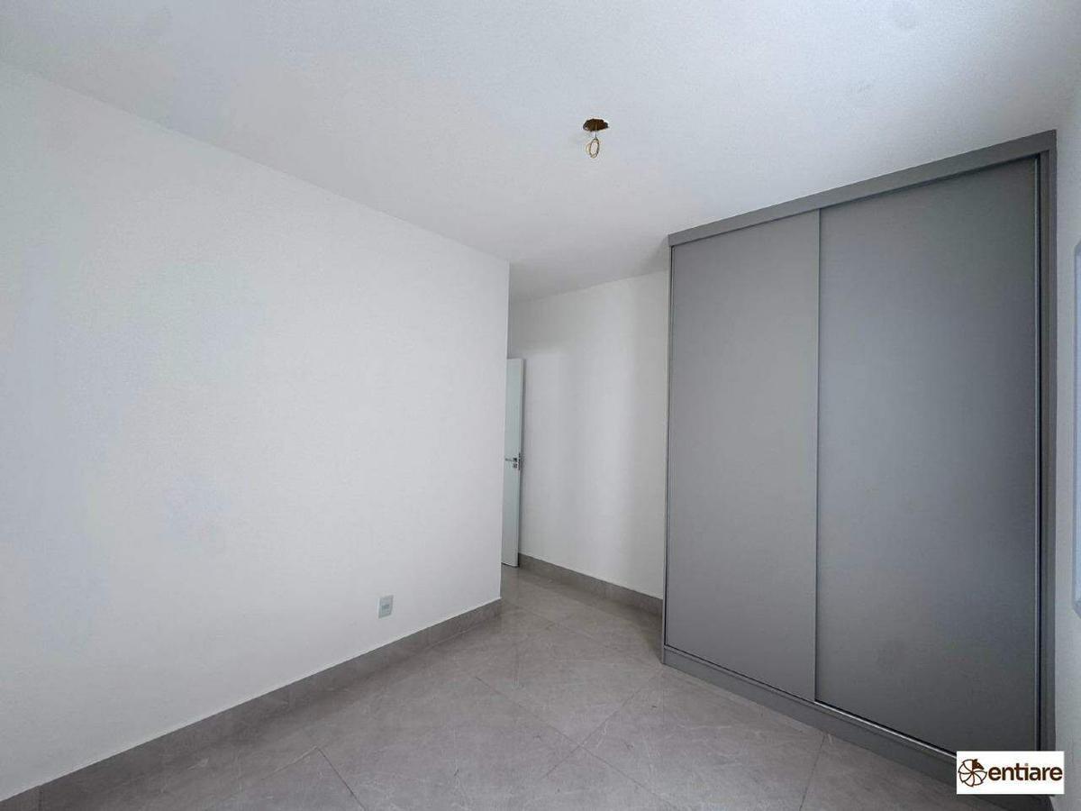 Apartamento, Centro, 2 Quartos, 2 Vagas, 1 Suíte