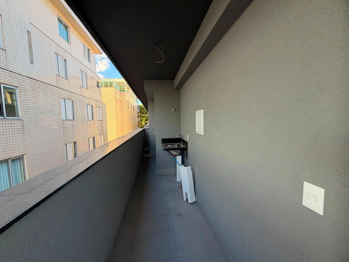 Cobertura, Cidade Nova, 4 Quartos, 3 Vagas, 2 Suítes