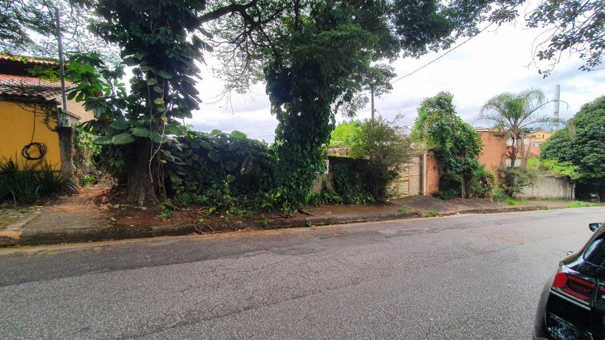 Lote, Santa Lúcia, 0 Quarto, 0 Vaga