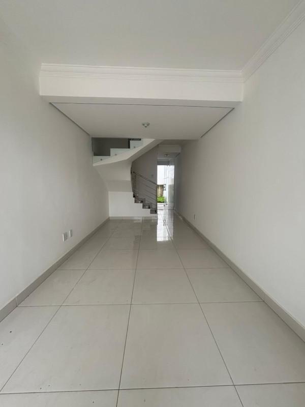 Casa, Jardim Guanabara, 2 Quartos, 2 Vagas