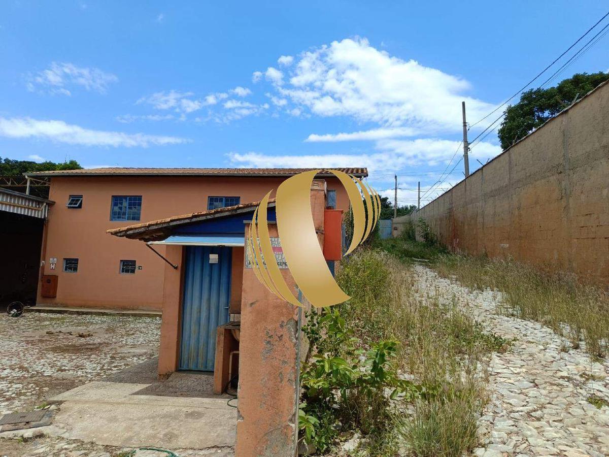 Galpão, Esperança, 0 Quarto, 100 Vagas