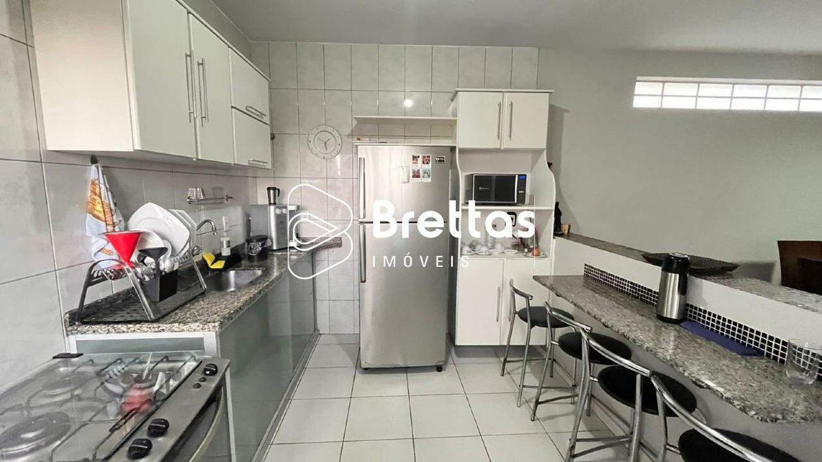 Casa, Centro, 2 Quartos, 2 Vagas, 2 Suítes