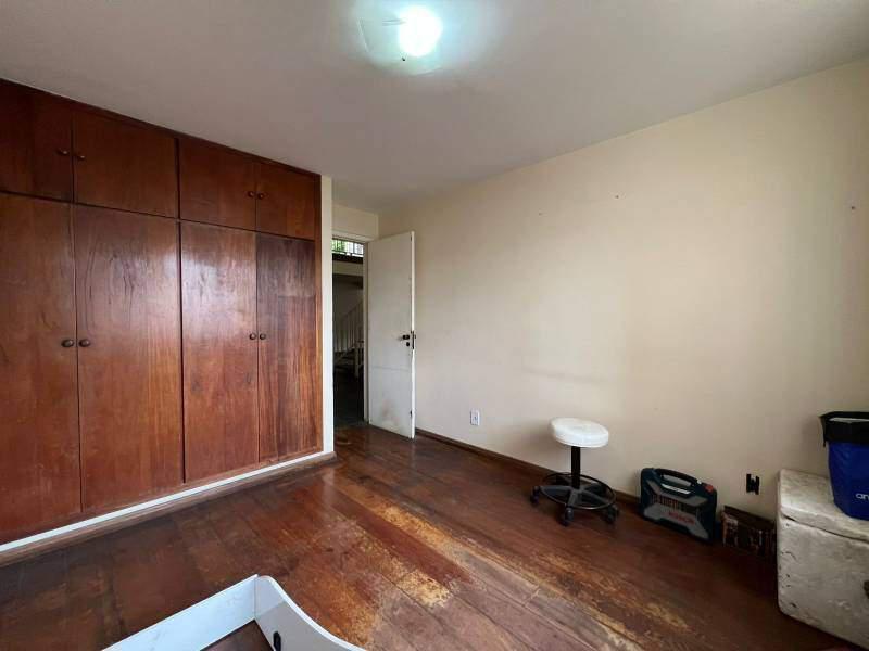 Casa, Nova Granada, 3 Quartos, 2 Vagas, 1 Suíte