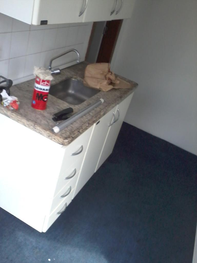 Sala, Santa Lúcia, 0 Quarto, 0 Vaga