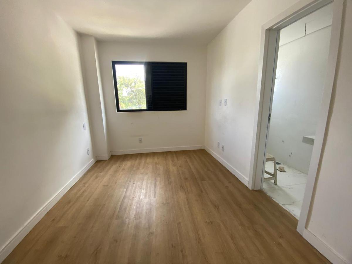 Casa, Planalto, 3 Quartos, 1 Vaga, 1 Suíte