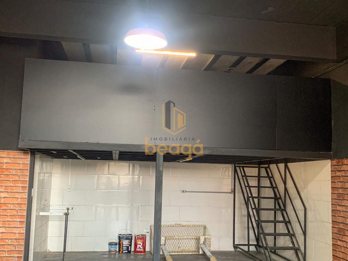 Andar, Coqueiros, 0 Quarto, 4 Vagas