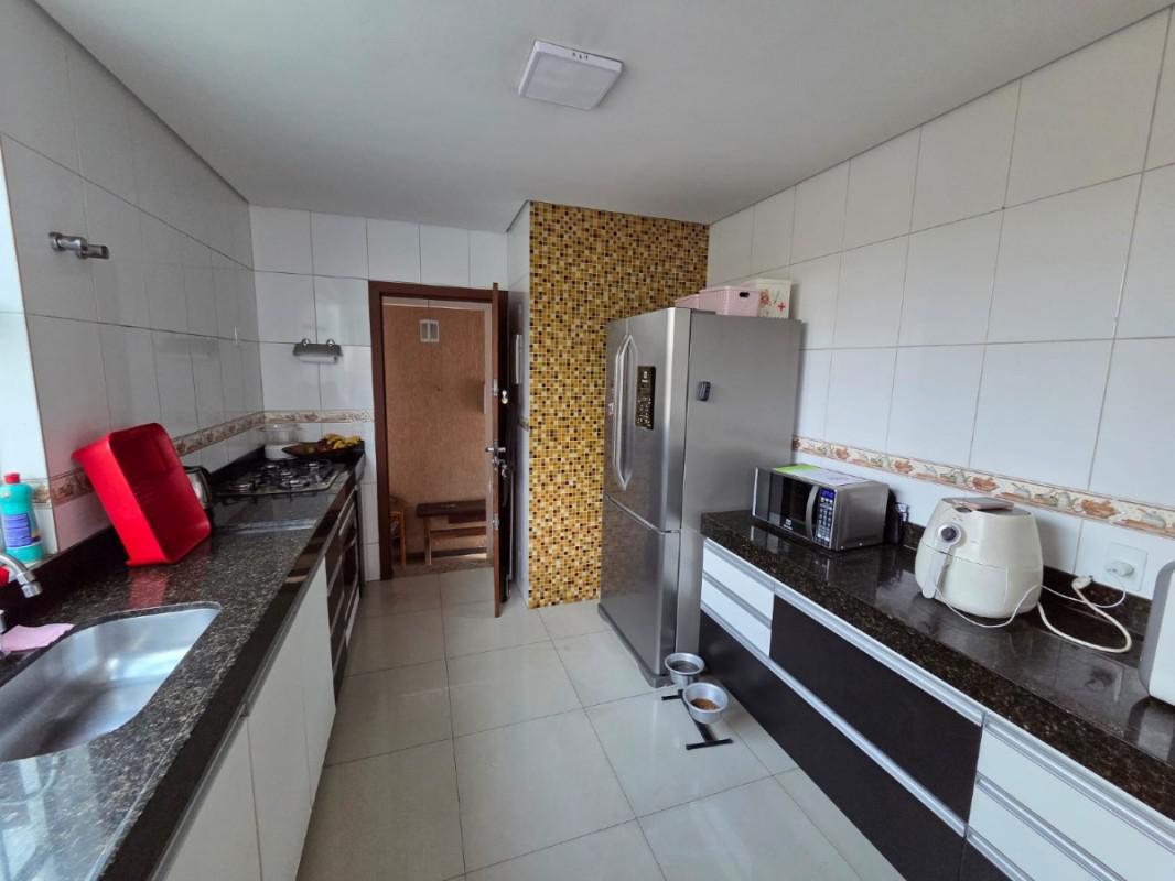 Casa, Aparecida, 4 Quartos, 6 Vagas, 1 Suíte